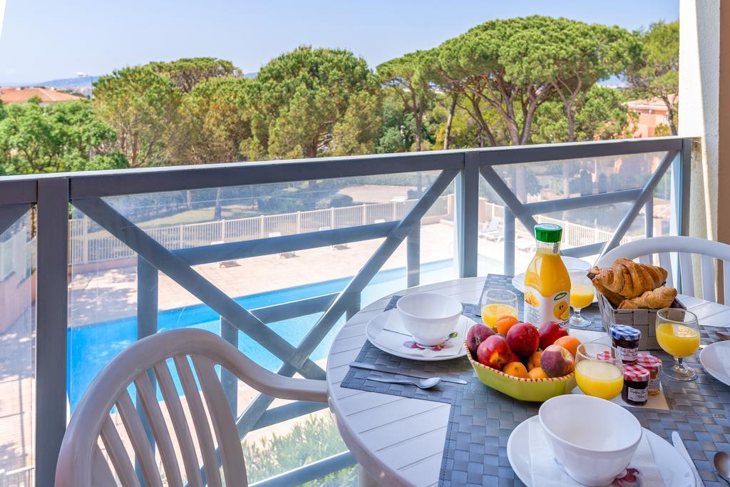 Lagrange Vacances Le Domaine Des Grands Pins Saint-Raphaël Eksteriør bilde